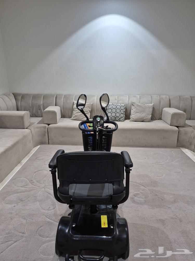 سكوتر كهربائي كبار السن64448647073921111