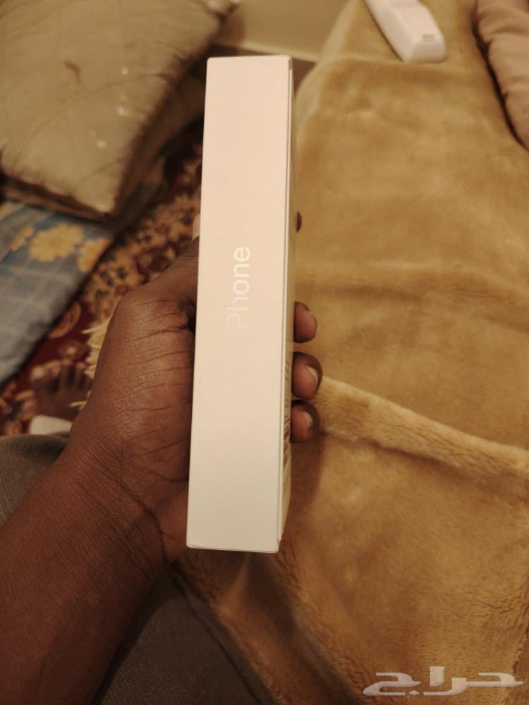 ايفون 15 بسعه 128 ازرق اللون يدعم 5G مع تطبيق فيس تايم64446589982850111