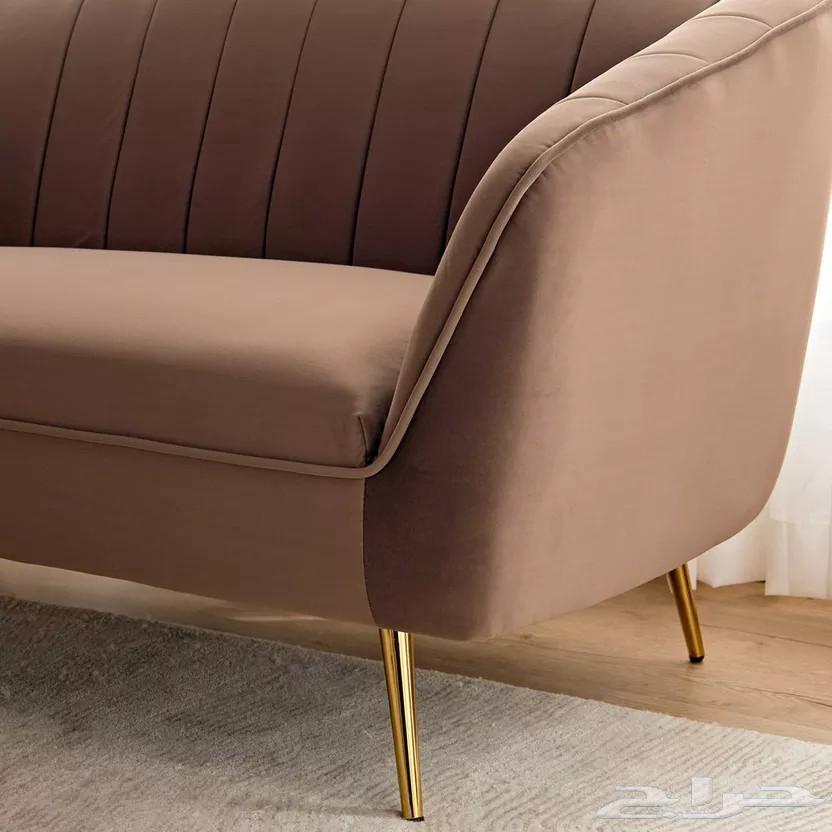 Furnish your home for free with a 7 to 9 seat set or more, only new from Home Center64447534521859113