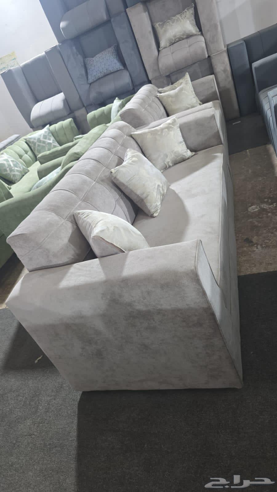 كنب جديد جاهز للبيع مع التوصيل بالرياض64448262164482111