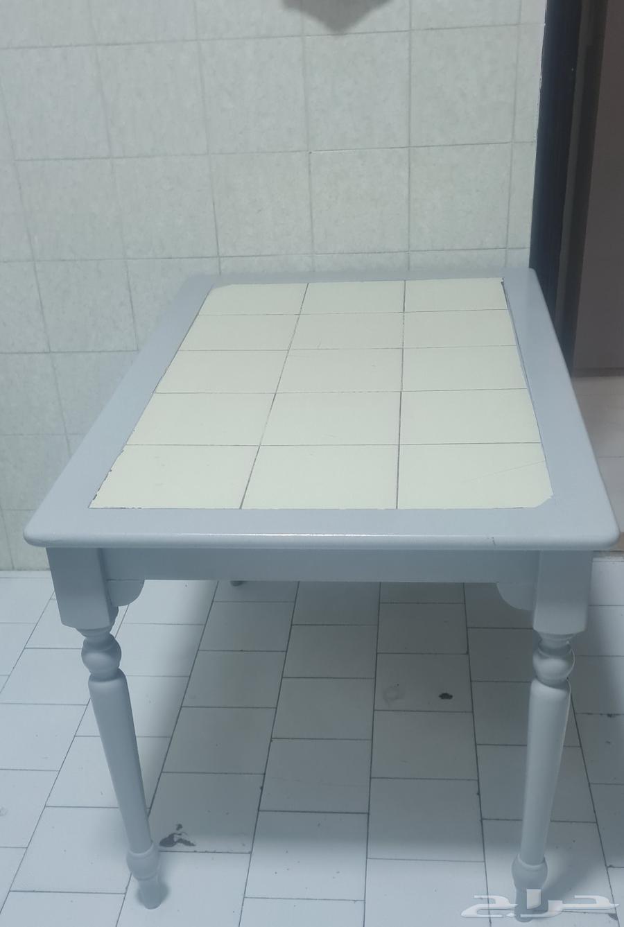 شاشه  طاوله الشاشه طاوله مطبه طقم سجاد ث قطع وطقم طاولات 3 ق64443560628483110