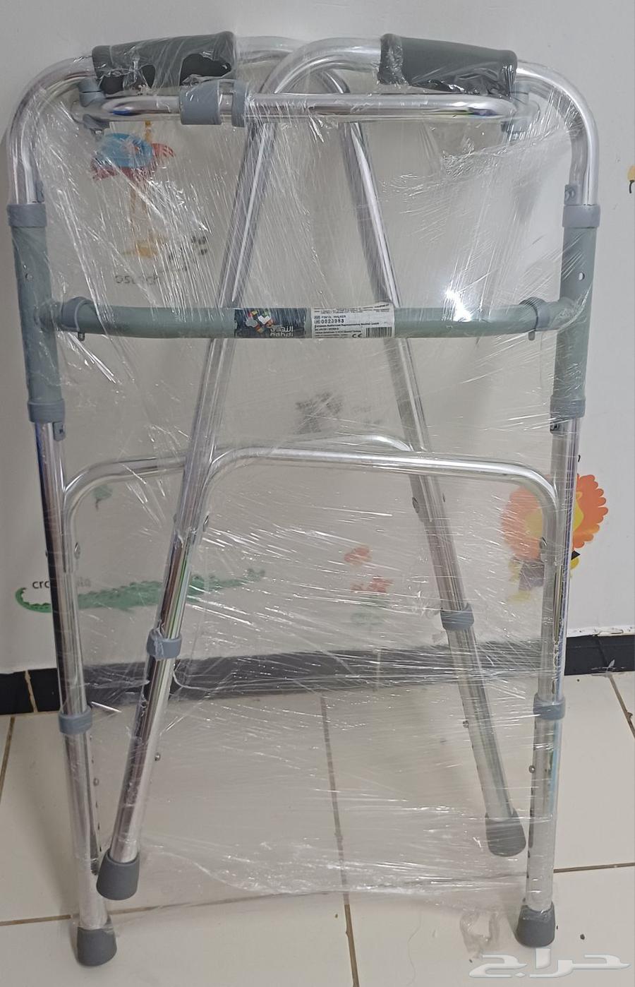 Square crutch - Walker from Nahdi64448540779395111