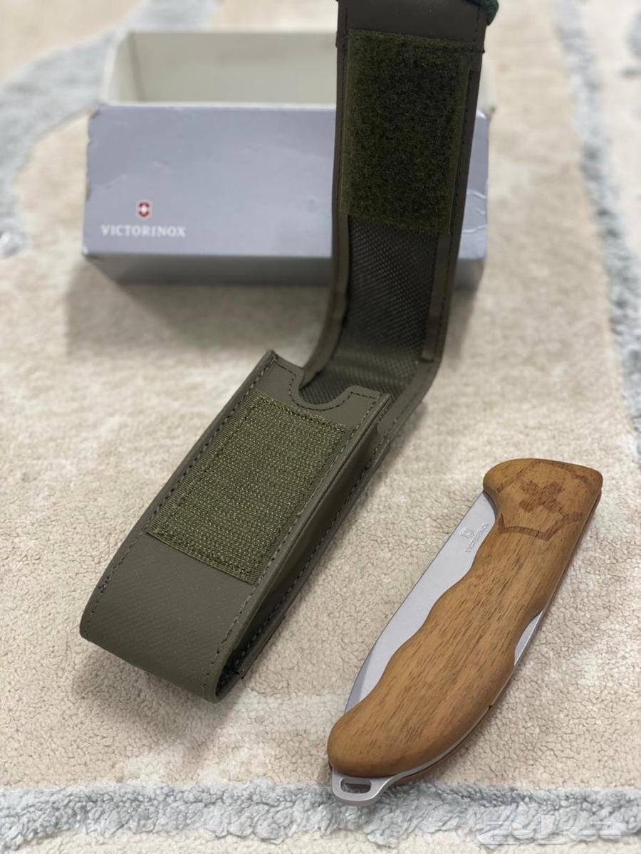 سكين جيب سفاري بر سويسري victorinox جديد64449328104066113