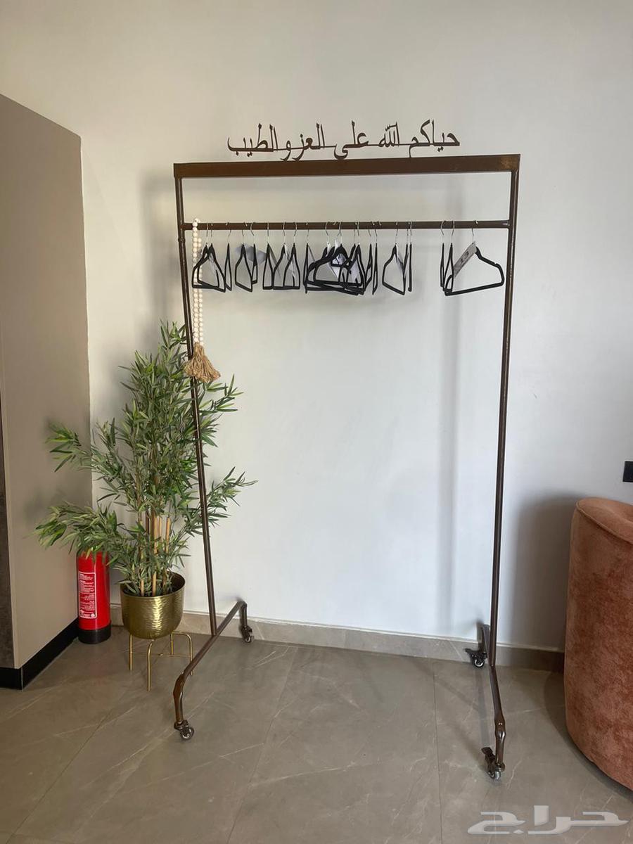 Abaya Stand with Free Mirror, Supervisor and Delivery for 20064444070054659112