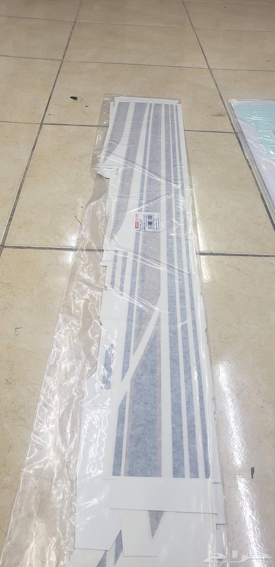 خطوط استيكرات لاند كروزر 2002 خليجي64607694019075113
