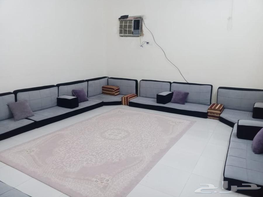 اثاث مستعمل للبيع لشقة كاملة 2 مكيفات ومجلسين وغرفة نوم64455440680450110