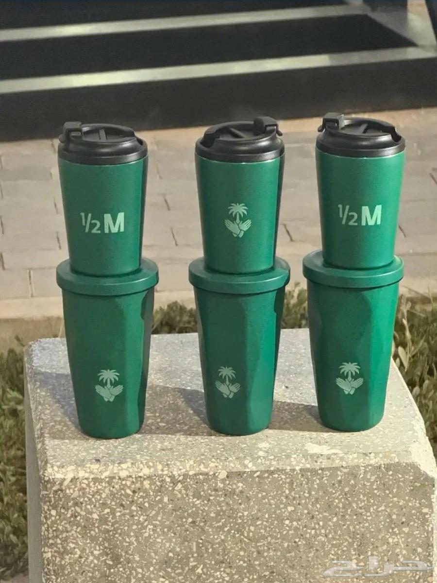 مق اليوم الوطني بشعار سمو ولي العهد محمد بن سلمان64456639852801111