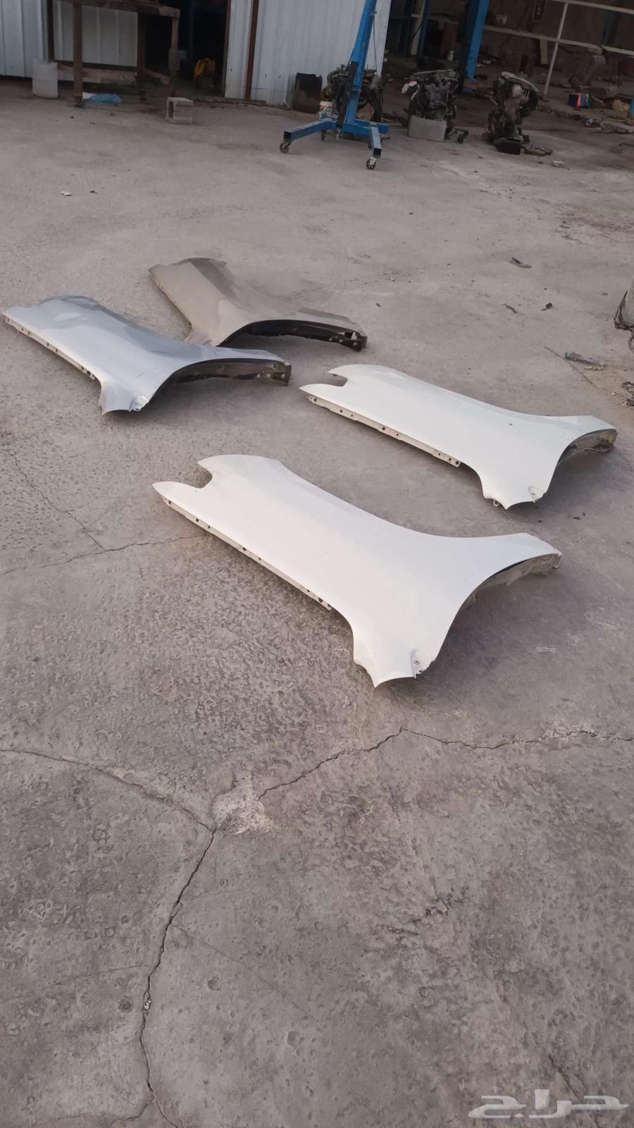 رفارف كروزر من2010 الى 21017. وكاله مستعمل64620667745537111