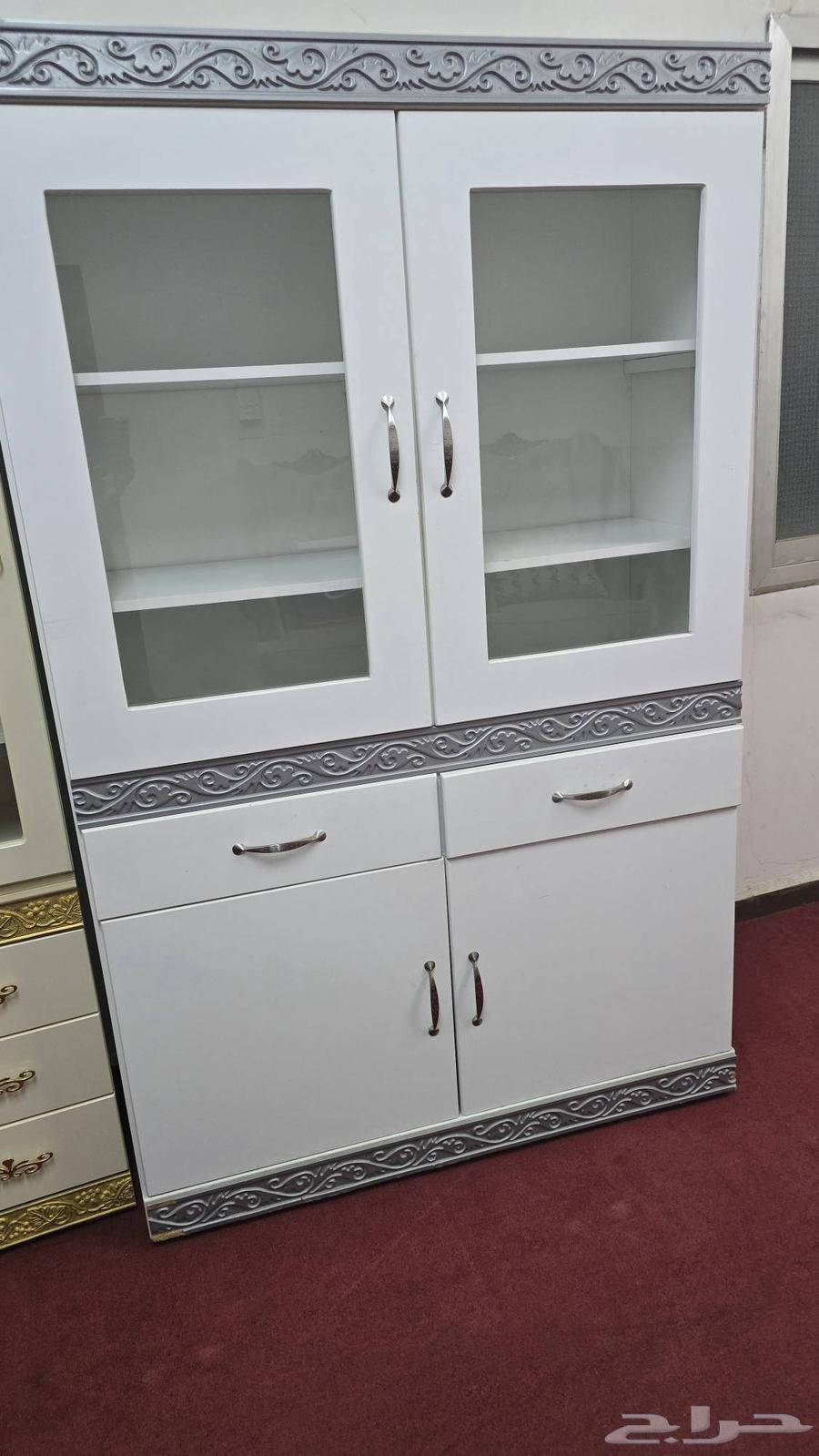 كمدينه لون ابيض وفريم رمادي64457131604227110