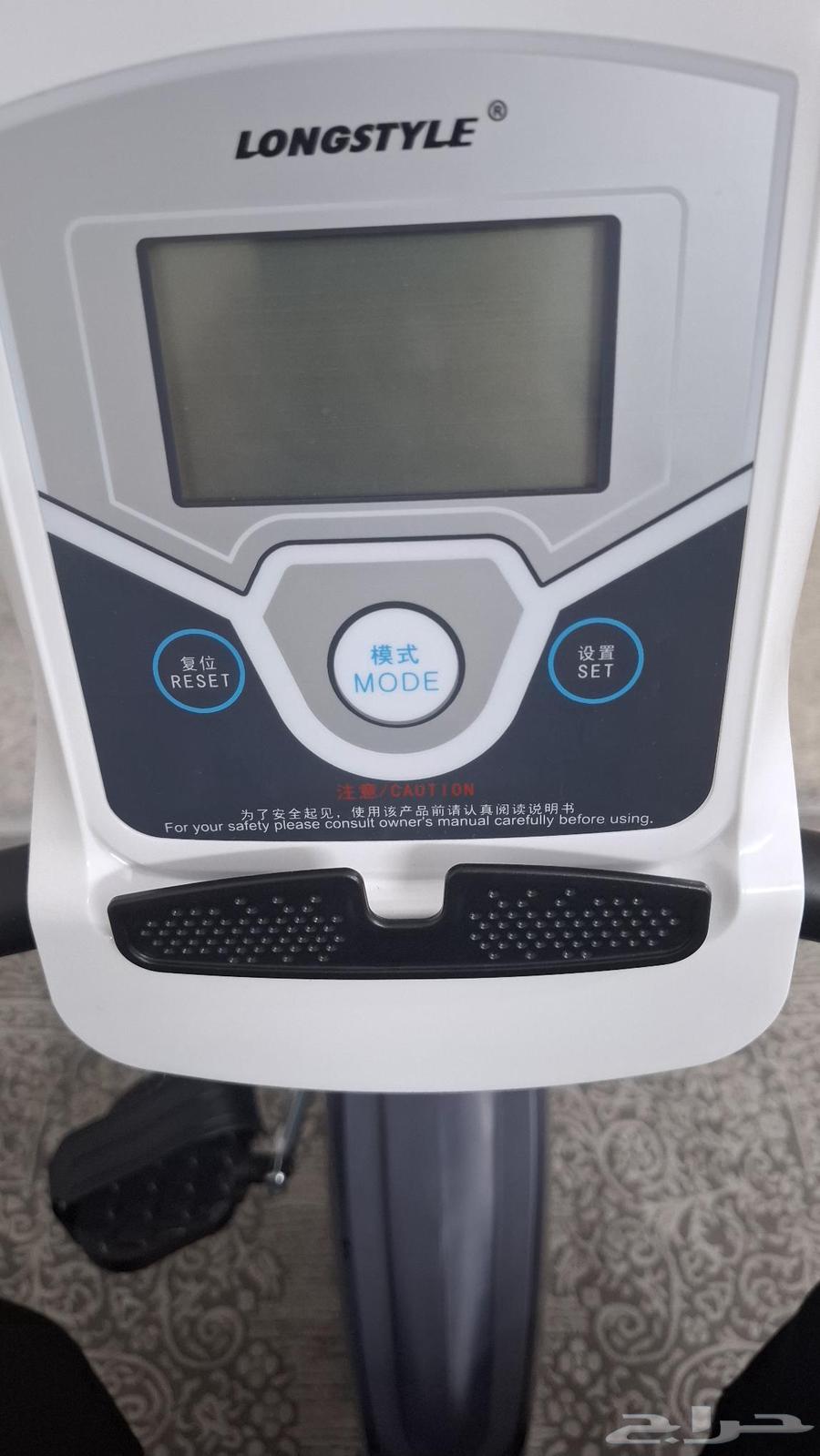 Clean sports bicycle, light use64451298112514114