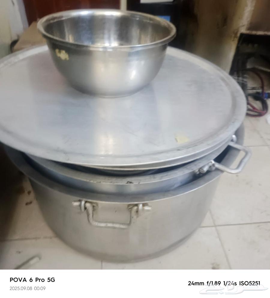 عندي اغرض للبيع الذي يناسبه شي يكلمني64450050200450114