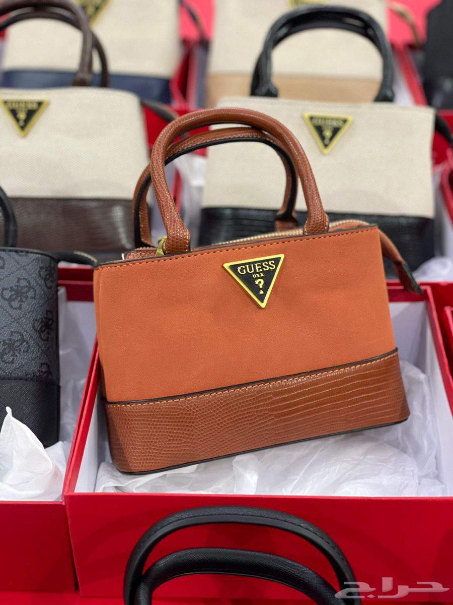 GUESS brand first-class bags64452388254211113