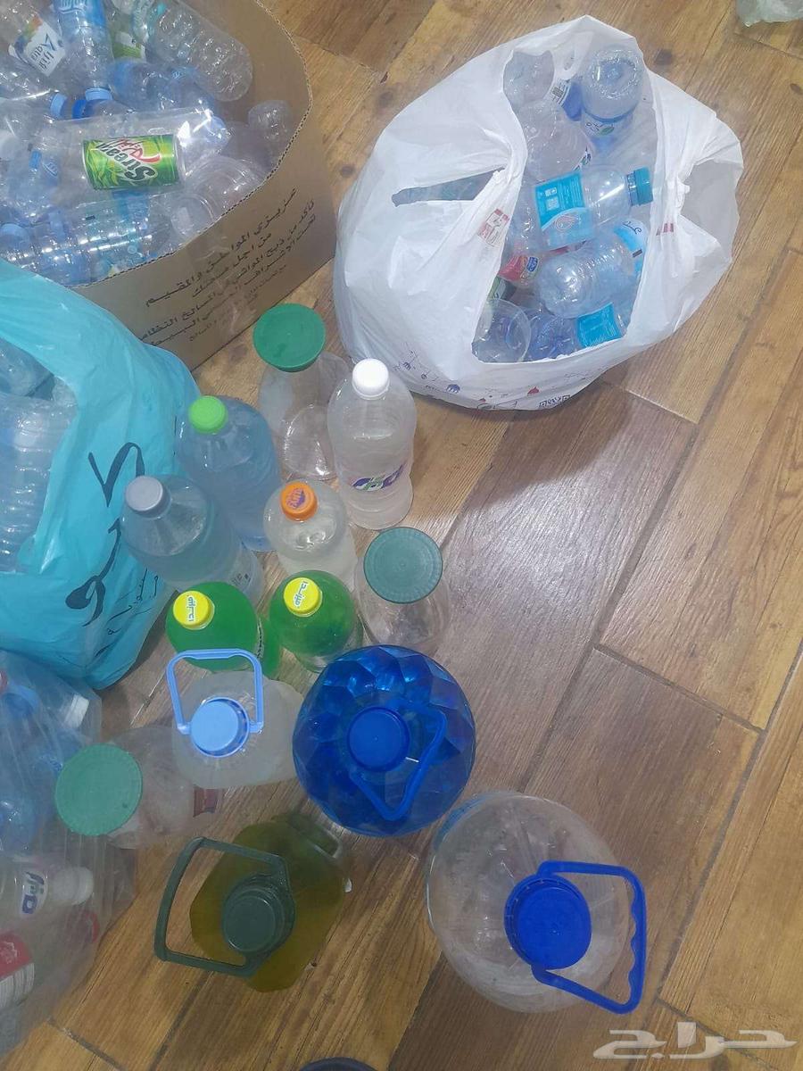 علب بلاستيك ومعدنية للبيع64453833723010111