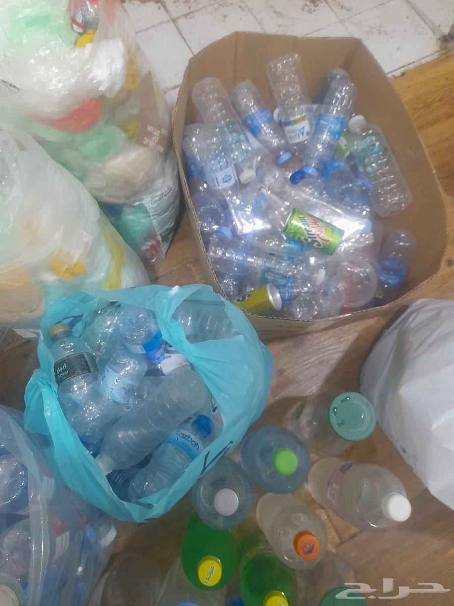 علب بلاستيك ومعدنية للبيع64453833723010112