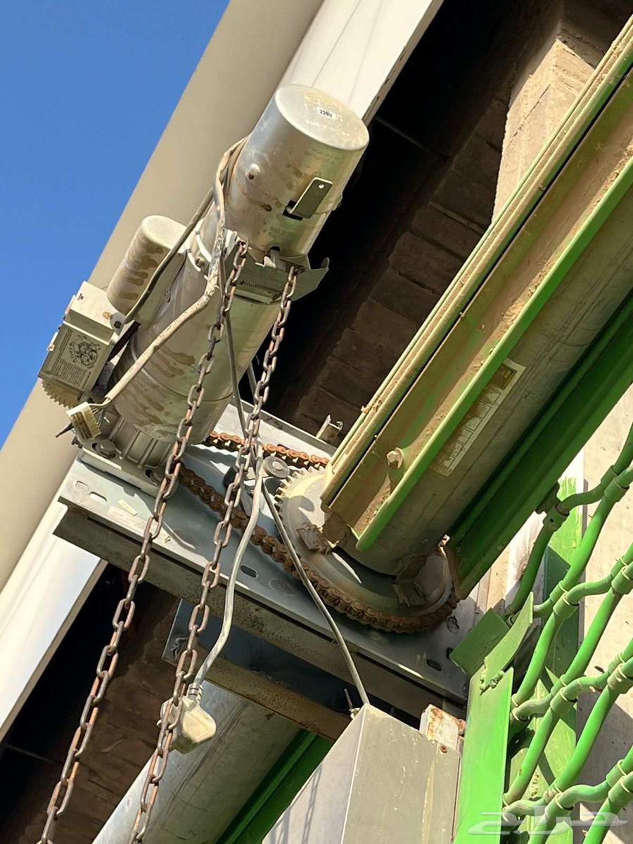 2 ابواب شبك كهرباء وعايدي جديد مضمون64453489534721113