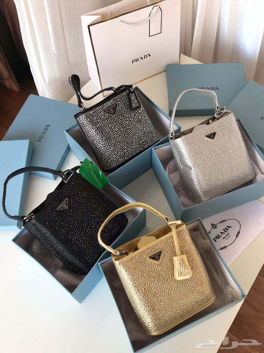 عرض اليوم الوطني شنطتين ب220او شنطه 150ريال64449717203202114