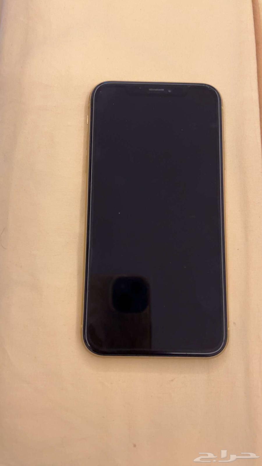 iPhone XR64456407024130110