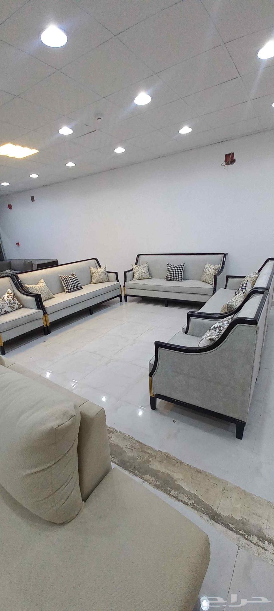 New classic sofa for 11 people for 2000, including delivery within Riyadh64455963599107111