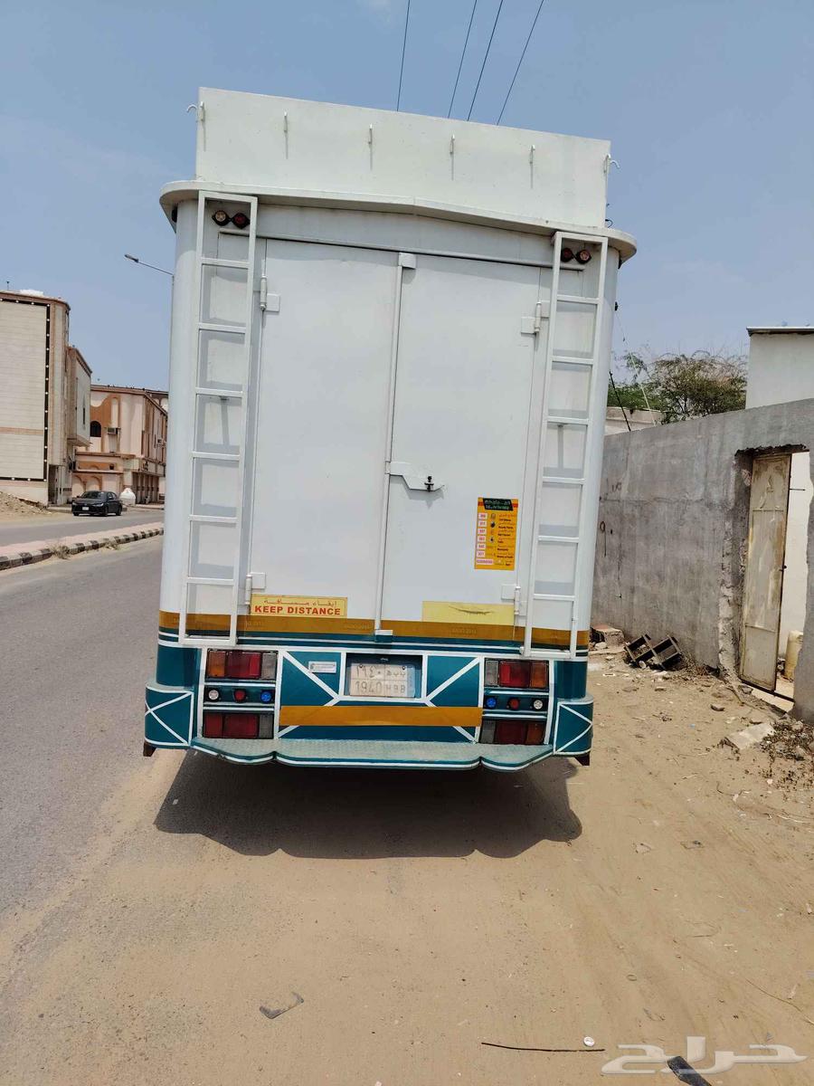 للبيع صناديق نظيف السعر 4الف64452063048579111