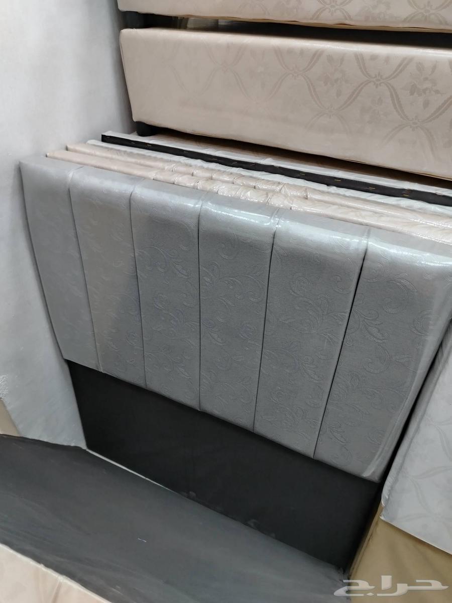 New single and one-and-a-half person bed frames64454359640706114