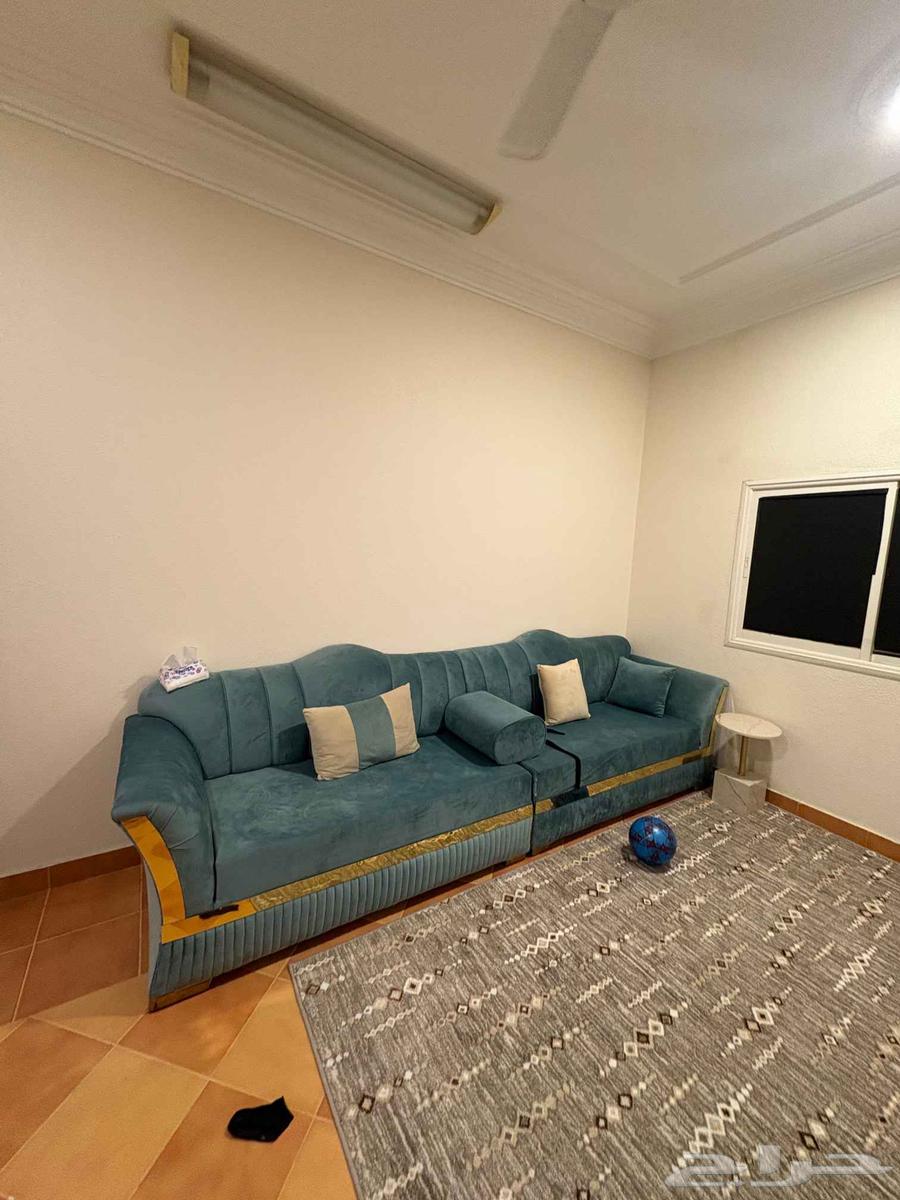 مجلس استعمال نظيف 6 قطع عالسوم بداية السوم 700 ريال64451713643905114