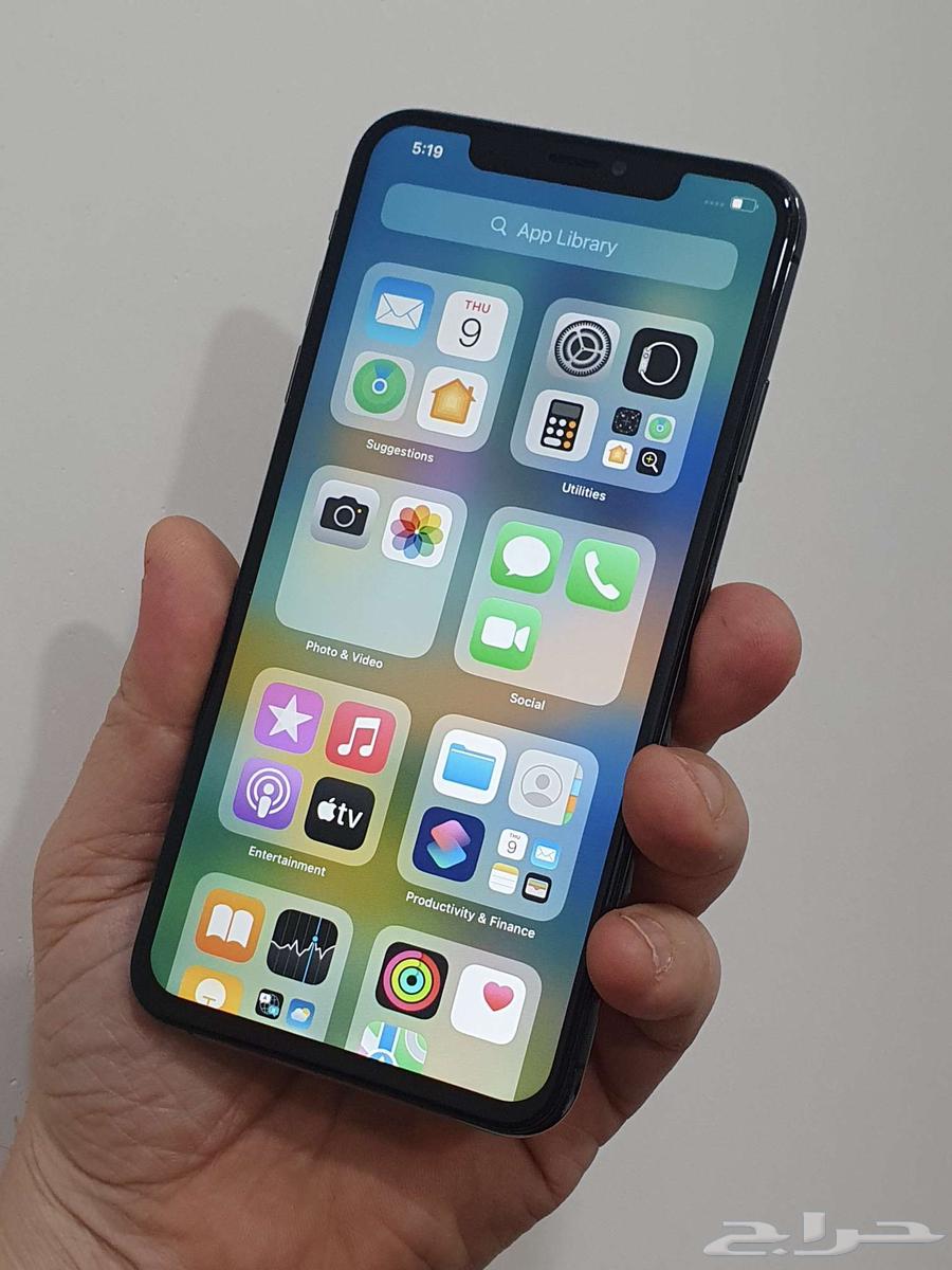 iPhone XS Max Gray 256 with Tamara64456899925763112