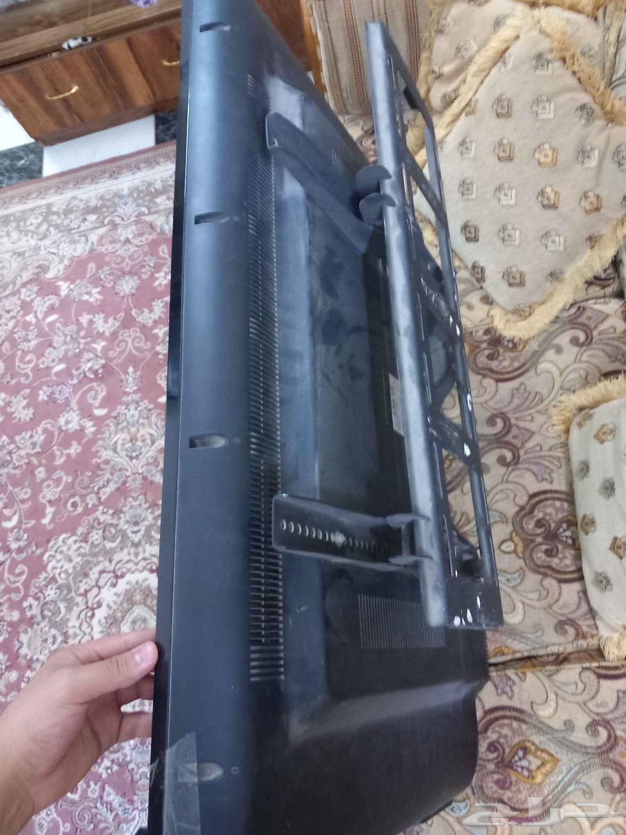 تلفزيون 45 بوصه64455386809346112