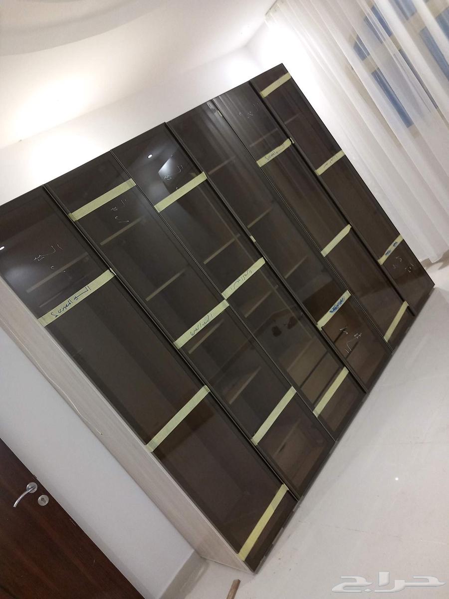 Carpenter for disassembly and assembly64260308248451110