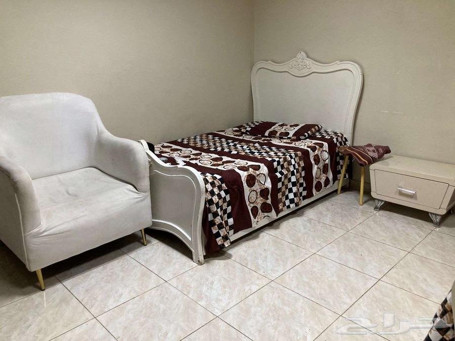 للبيع اثاث بيت مستعمل المكان  العوالي قرب مستشفى الزهراء64451526097027112