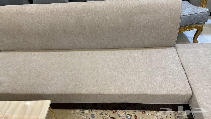 Semi-new sofa, bought for approximately 5000 riyals in the attached room.64453297946242112