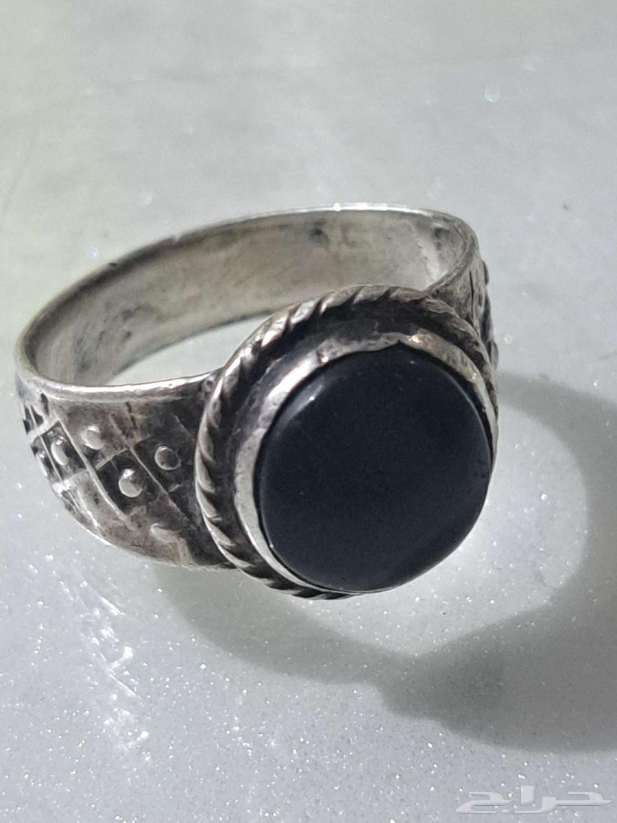 Rings for sale.. precious stones.. comments64454743093251110