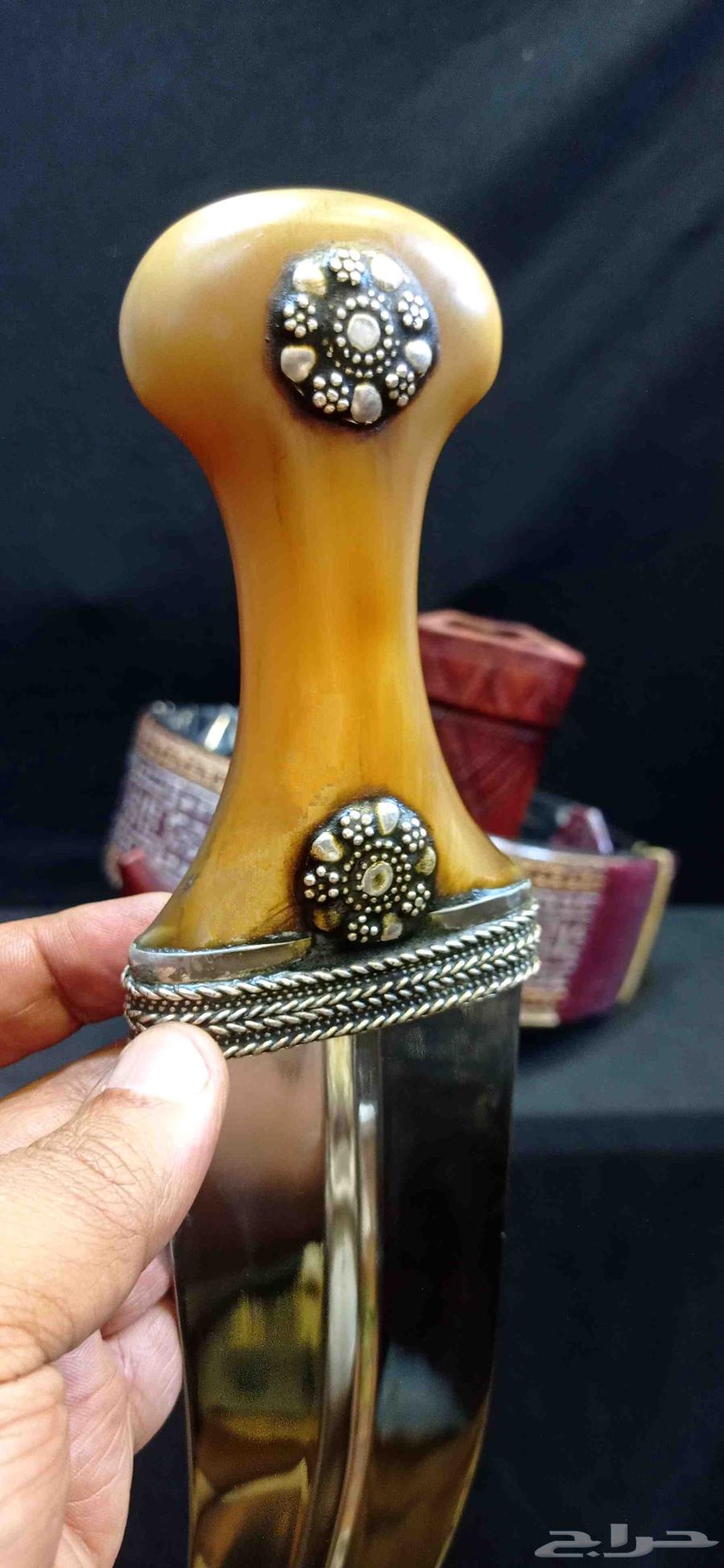 جنبيه بيضاني64456927153410111