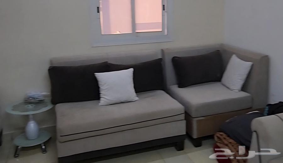 Sofas with tables64450637845635111