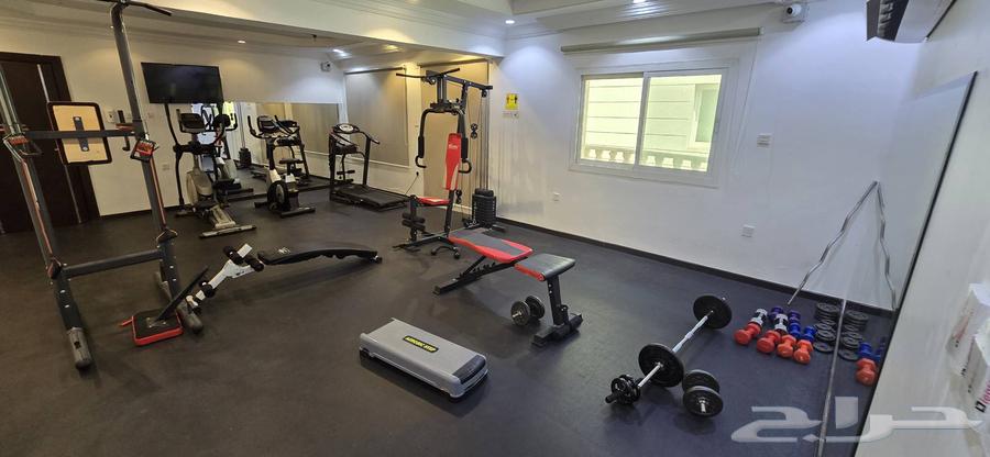 اجهزة نادي رياضي مستعملة للبيع64452563103105112