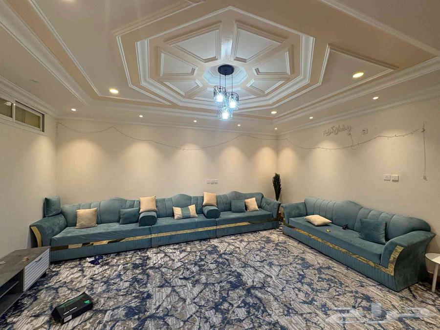 مجلس استعمال نظيف 6 قطع عالسوم بداية السوم 700 ريال64451713643905112