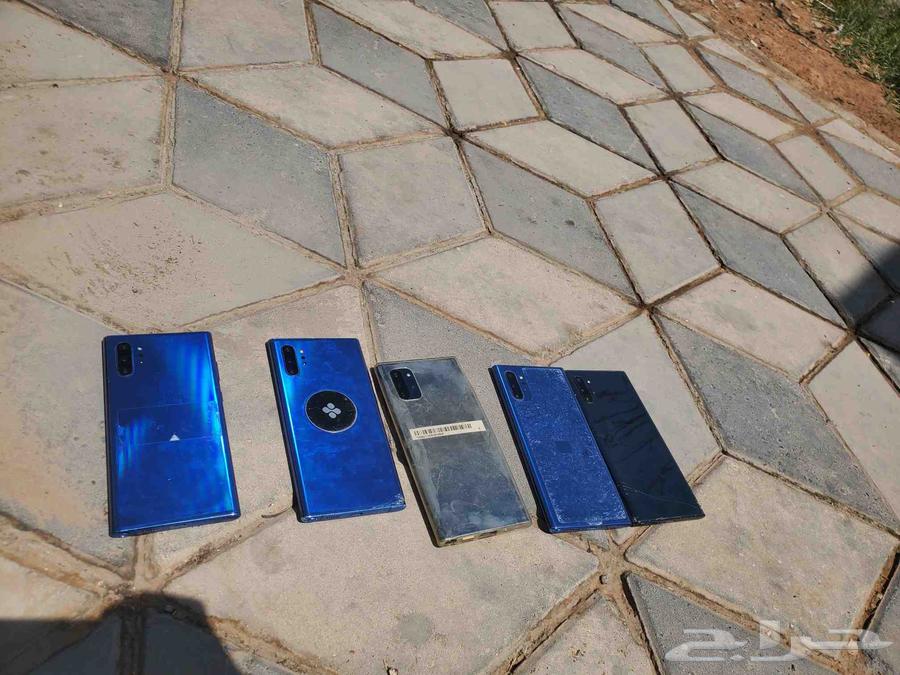 4 Galaxy Note 10 Plus 5G devices with screens for 1000 Riyals64452415372291112