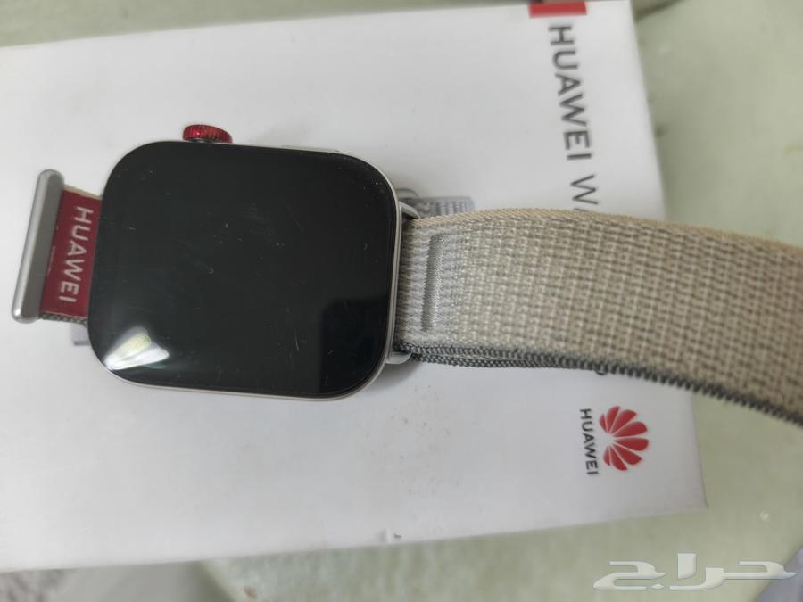 Huawei Watch 3 used, available Grire warranty with purchase invoice64456296152577110