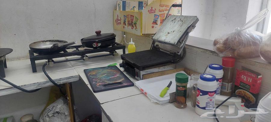 أغراض بوفية للبيع على السوم الرجاء عدم البخس64453820099331112