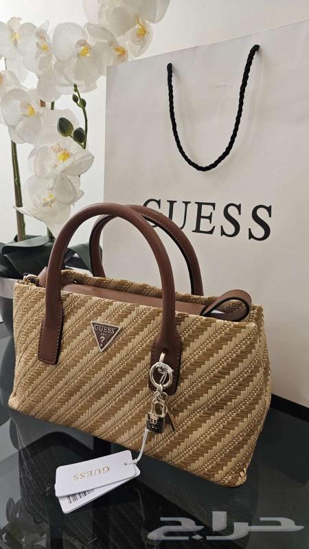 شنطة ماركة GUESS الأصلية للبيع64456612814209110