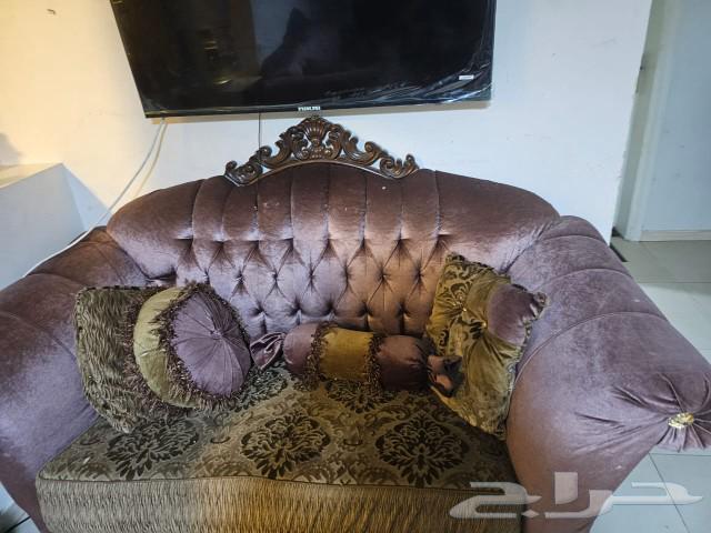 غرفه معيشه نوعين من الكنب64454441028227114