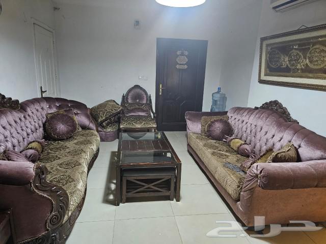 غرفه معيشه نوعين من الكنب64454441028227113