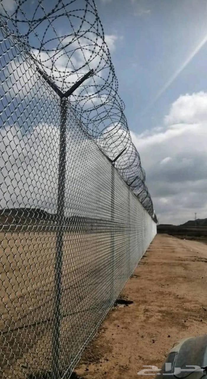 Installation of fences, fence contractor, galvanized fences64144976638723111