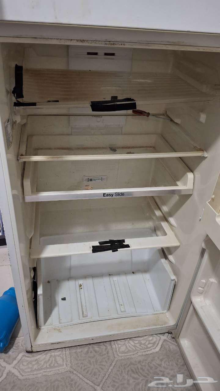 ثلاجة قديمة للبيع64456407031937110