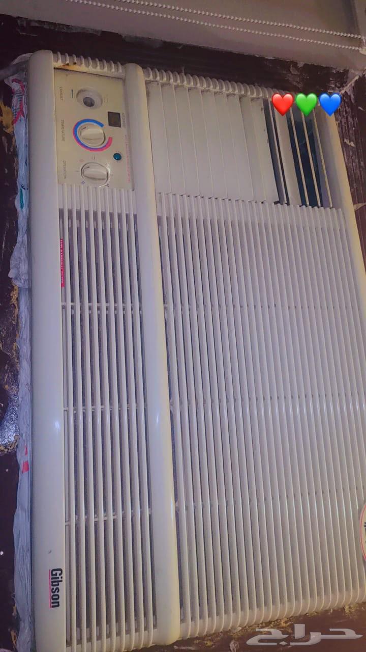 24,000 BTU large air conditioner, used for about one month, both cooling and heating64450435359361110