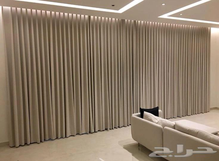 Curtain64454715685762110