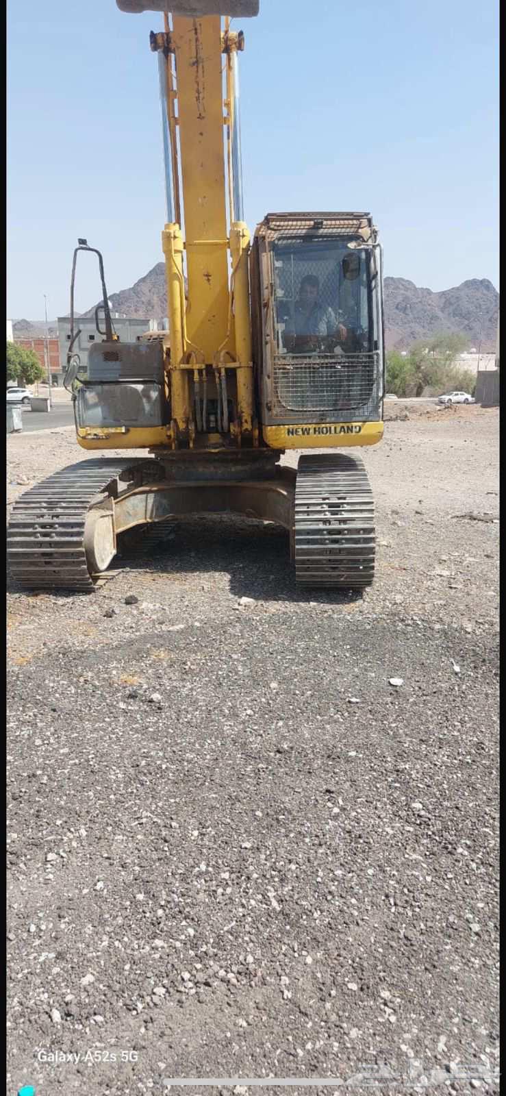 مقاول حفر وتسوية بوكلين لايجار حفر الأرضيات قطوعة أو يومية64613362126722110