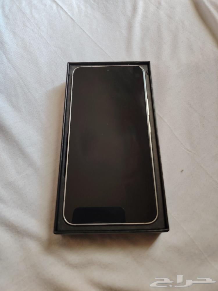 S22 5G phone in excellent condition64452320052099110