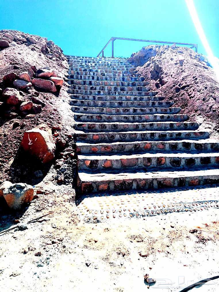 معلم حجر بوكلين للايجار64618689312642113