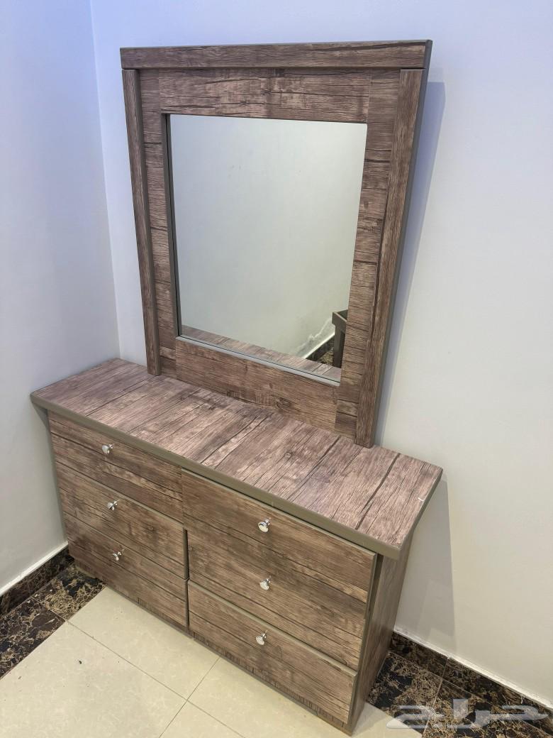 The bedroom is new, tidy, and ready to move in64454908830979112