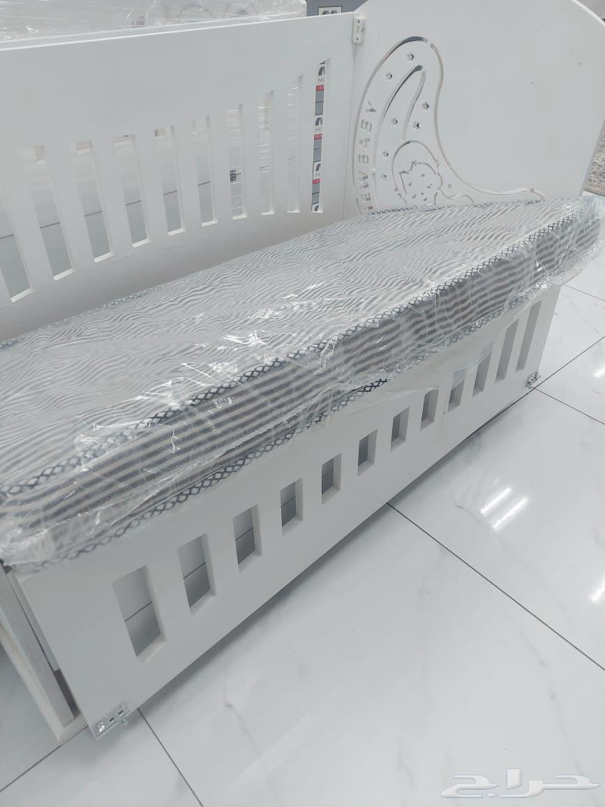سرير خشب اطفال مقاس 120 60 سم جديد64452184375553112
